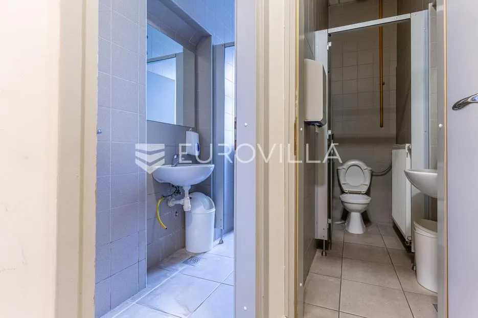 požega, trg sv.trojstva, atraktivan poslovni prostor 235 m² - slika 8