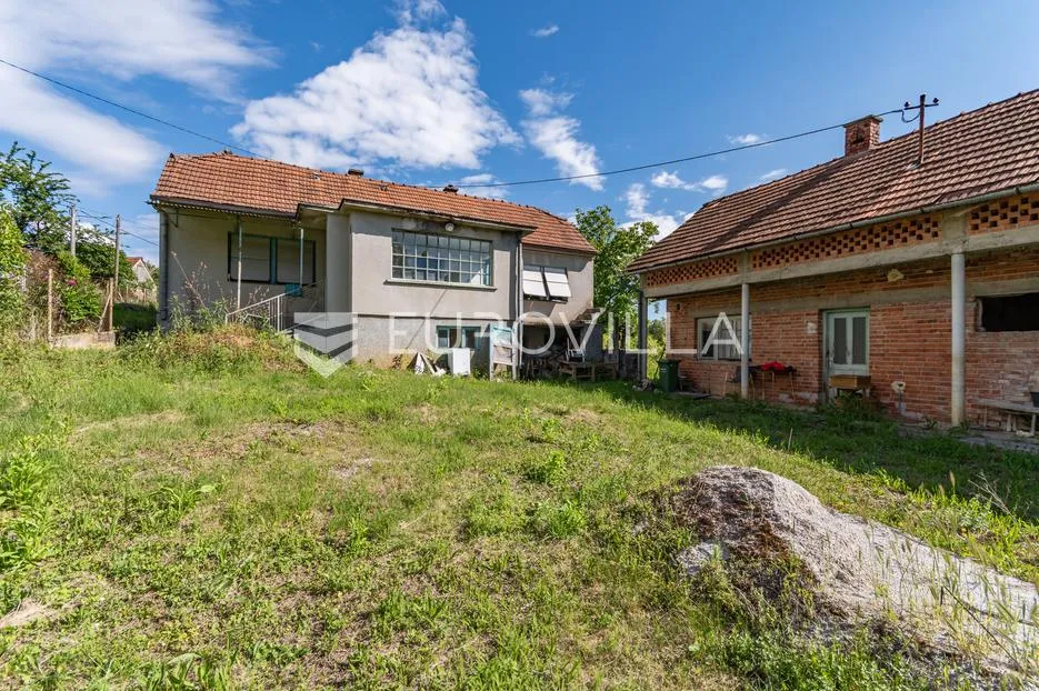 ivanec, bedenec, kuća za adaptaciju na velikom imanju - slika 3