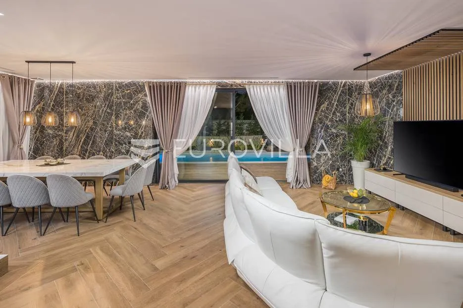 funtana, istra, moderna vila s bazenom, top lokacija - slika 41