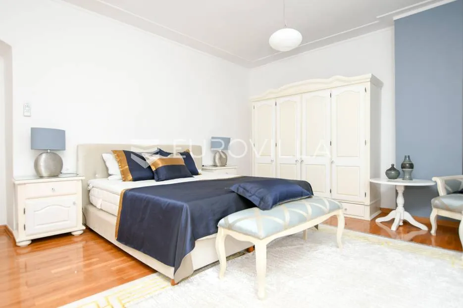 istra, umag, prekrasna kuća s bazenom prvi red do mora 430 m² - slika 39