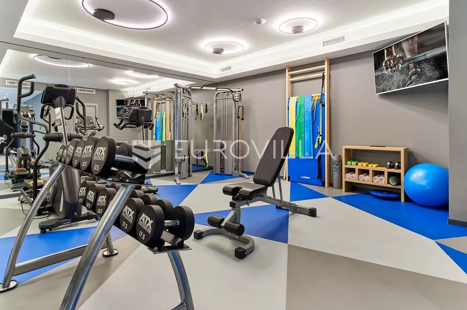trogir - marina, luksuzna vila s bazenom i wellnessom - slika 40