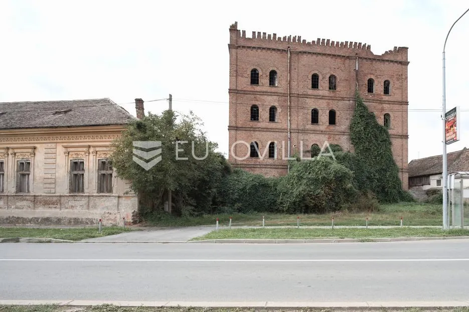 osijek, bilje, prodajemo stari mlin površine 850 m2. - slika 4