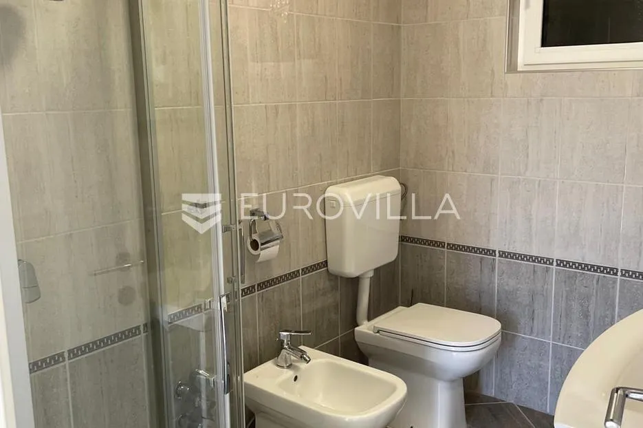 opatija, poljane, villa s 5 stambenih jedinica i pogledom na more - slika 21