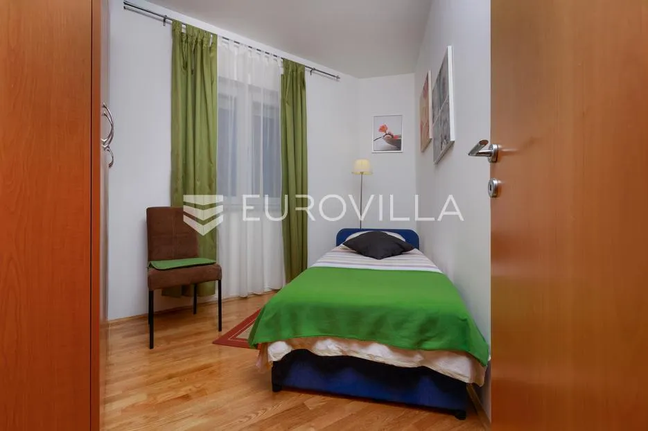 kastav, brestovice, trosoban stan 75 m² s velikom ograđenom terasom, dugoročni najam - slika 8