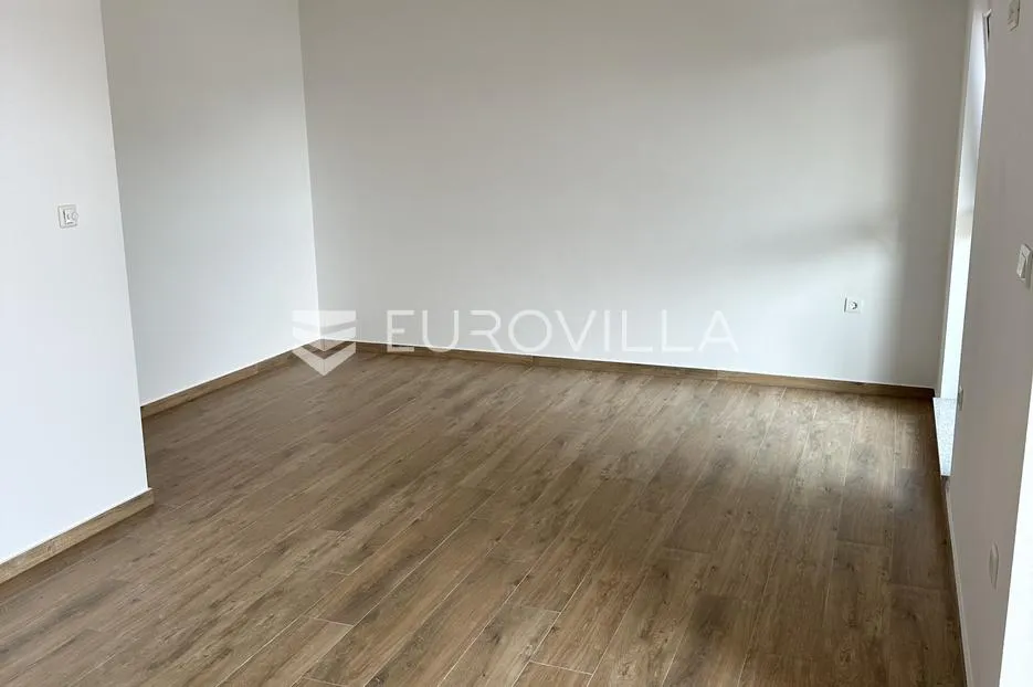 pašman, neviđane, moderna kuća u novogradnji s tri odvojena stana prvi red uz more - slika 26