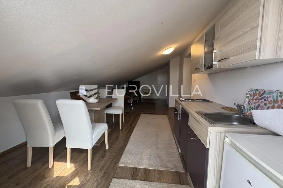 istra, žbandaj, troetažni stan 126 m² s 4 spavaće sobe, vrtom i parkingom - slika 31