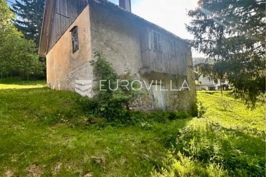 Gorski kotar, Gerovo, autohtona goranska kuća s velikim potencijalom na mirnoj lokaciji - Gerovski Kraj, Čabar