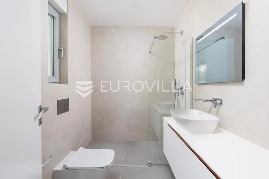 opatija, trosoban stan 104 m² u novogradnji - slika 2