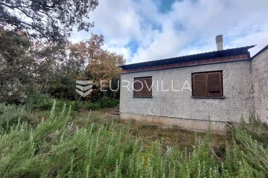 istra, kavran, vikendica za uređenje u zelenom okruženju - slika 11