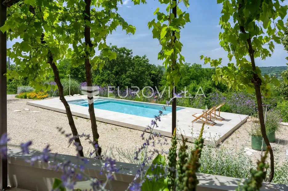 istra, labin, šumber, unikatna samostojeća villa na velikoj okućnici s pogledom - slika 7