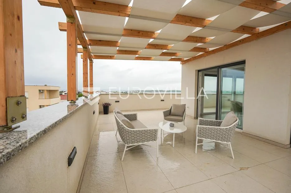 zadar, privlaka, moderan dvosoban penthouse s prekrasnim pogledom na more - slika 11