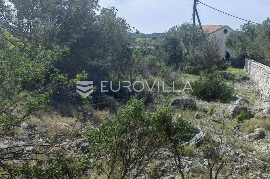 Drvenik Mali, građevinsko zemljište površine 1346 m² - Drvenik Mali, Trogir