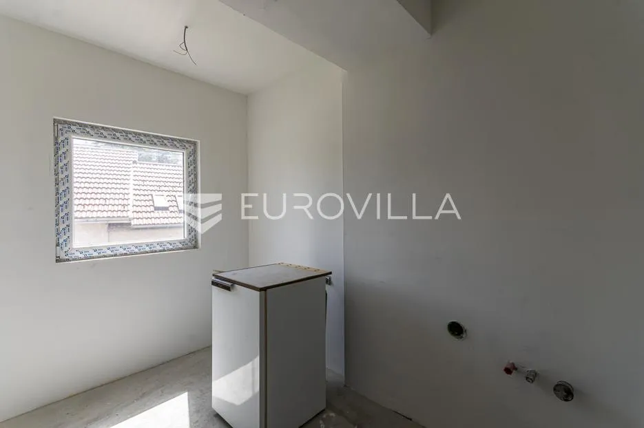 varaždin breg, mali vrh, kuća u prirodi površine 140 m² - slika 13
