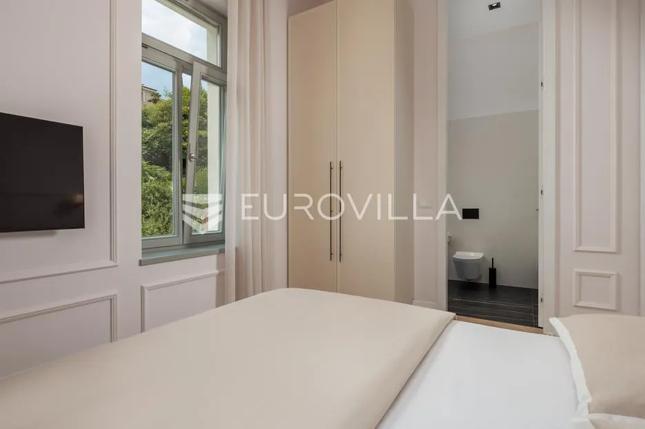 opatija, centar, novouređen luksuzan stan nkp 73,05 m2 - slika 15