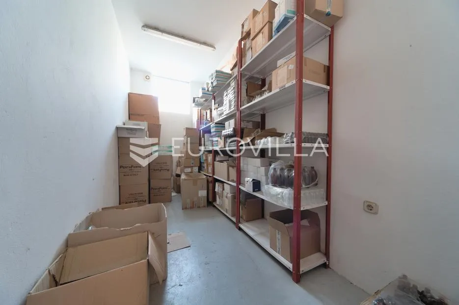 osijek, retfala, prodajemo skladište površine 410 m² - slika 18