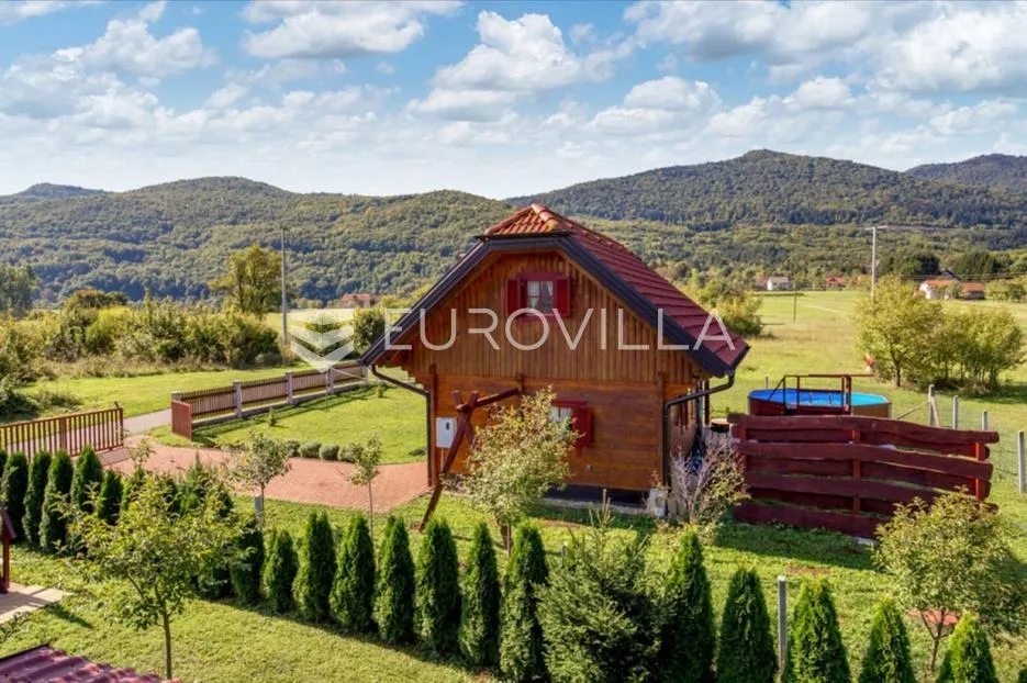 otočac, ličko lešće, drvena kuća za odmor s bazenom, parcela 1623 m² - slika 6