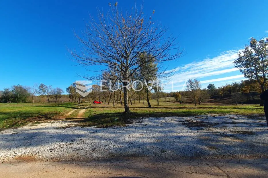 poreč, okolica - lijepo građevinsko zemljište nkp 832 m2 pravilnog oblika - slika 19