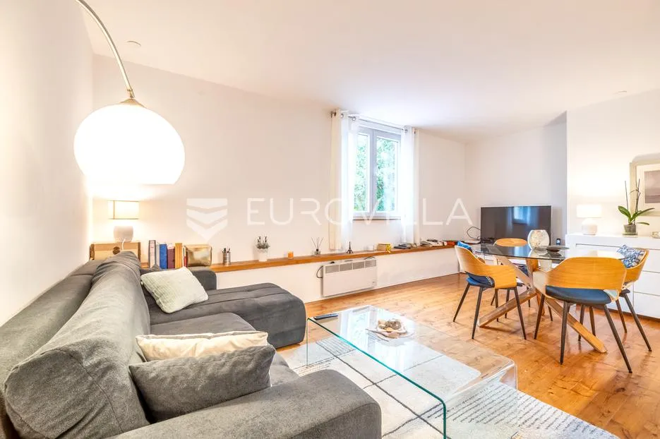 zagreb, pantovčak/britanac, prekrasan trosoban stan 70 m² - slika 2
