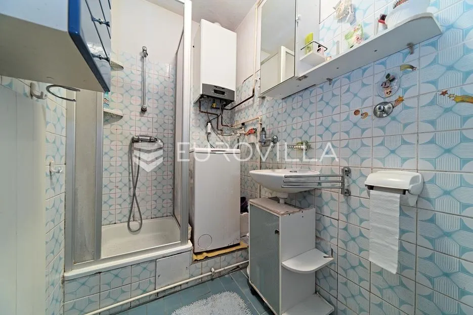 osijek, gornji grad, prodaje se trosoban stan površine 71 m² - slika 11
