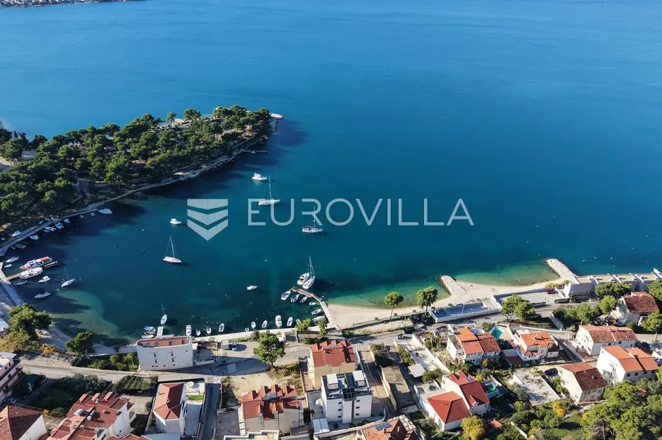 trogir, čiovo, dvosoban stan s balkonom i parkirnim mjestom - slika 10