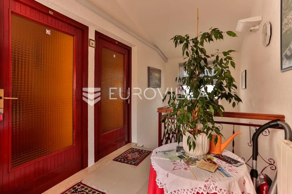 istra, pula - apartmanska kuća s pogledom na more u blizini plaže - slika 11