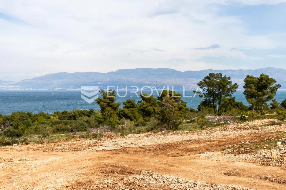 brač, sutivan, luksuzna vila s bazenom i prekrasnim pogledom na more - slika 11