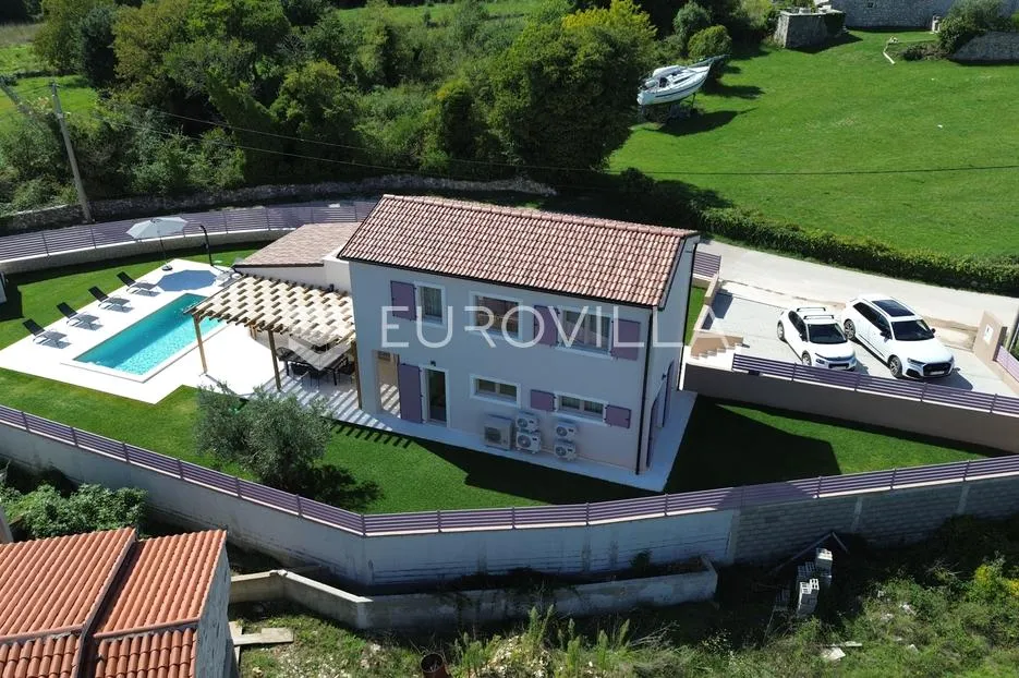 marčana, mutvoran, šarmantna moderna vila s bazenom i vrtom - slika 10