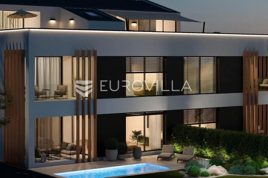 istra, rovinj, luksuzan stan u prizemlju s vrtom, 300 m od mora - slika 10