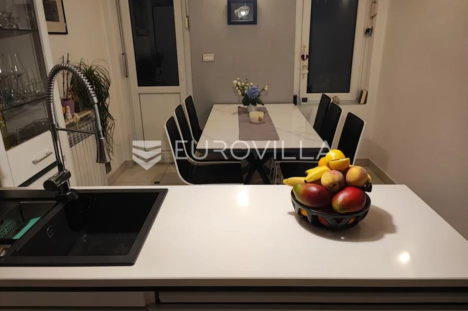 zagreb, donji grad, odličan trosoban stan 113,29 m² - slika 12