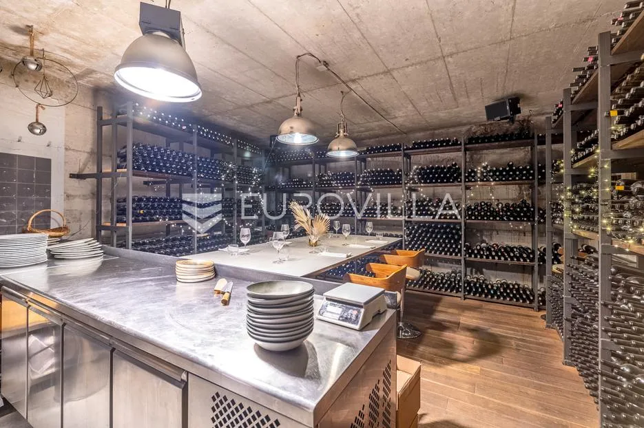 zagreb, ilica uređen poslovni prostor restoran 172 m² - slika 4