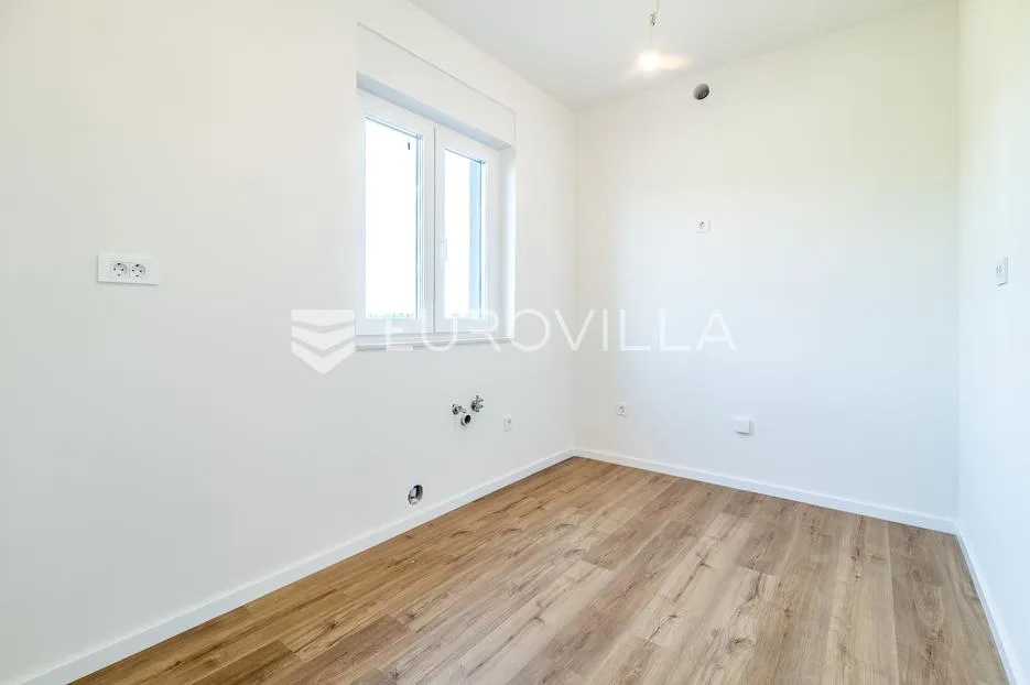 velika gorica, novogradnja, poslovni prostor, ured, 4 parking mjesta, 90 m² - slika 3