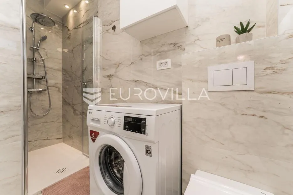 zadar, sveti filip i jakov, luksuzni dvoetažni penthouse s jacuzzijem, 2. red do mora - slika 15