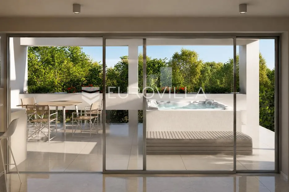 opatija privé, ekskluzivan četverosoban stan 139 m², bazen, teretana - slika 25