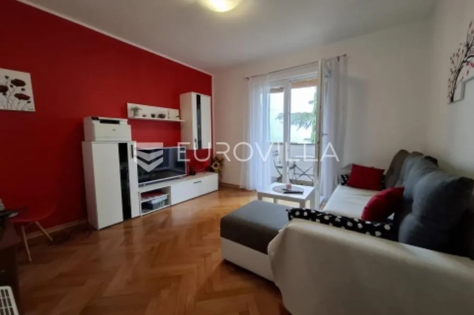 Lovran, adaptiran stan, 57 m², pogled, garaža