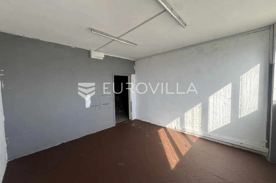 zagreb, dubrava, poslovna zgrada 2600 m² unutar poslovnog kompleksa na parceli 7200 m² - slika 7