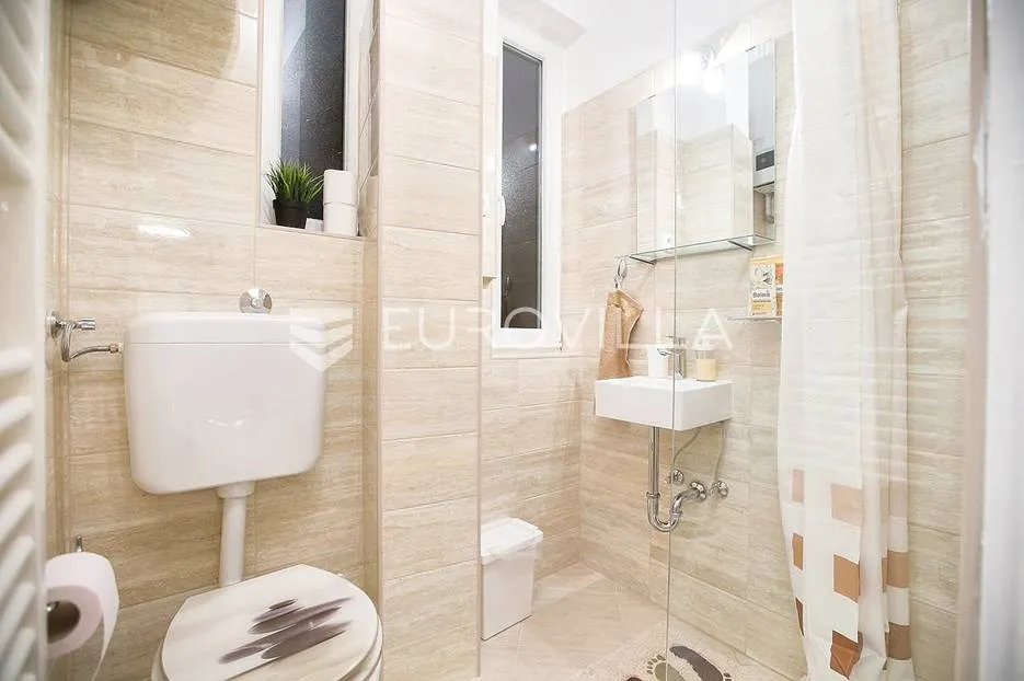 zagreb, donji grad, atraktivan dvosoban stan 48 m² - slika 12
