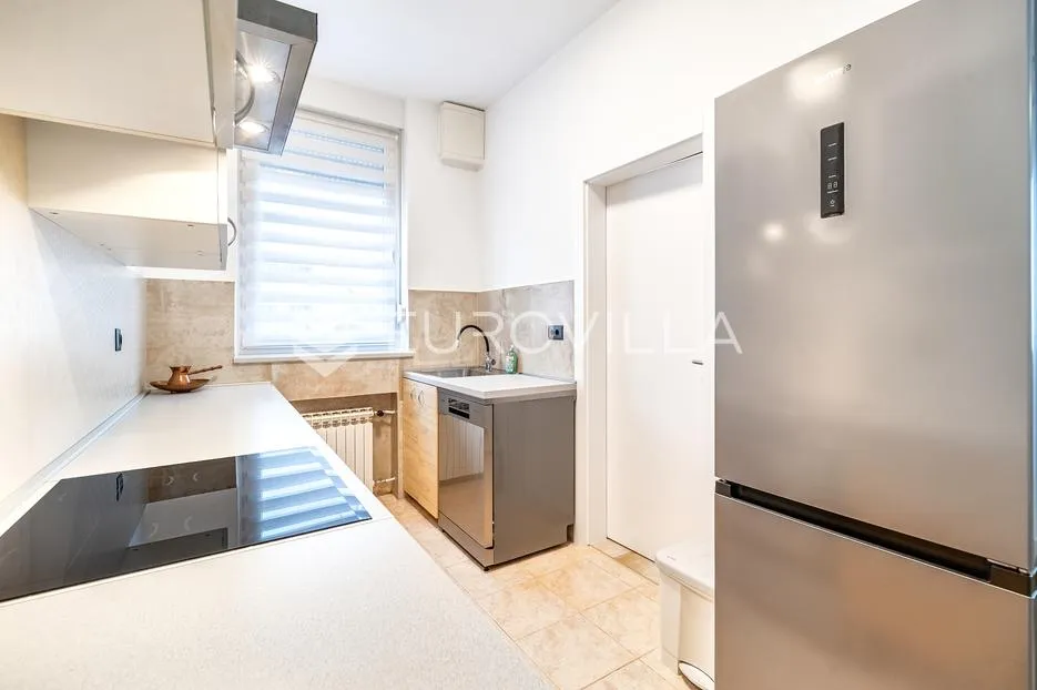 zagreb, centar, prekrasan dvosoban stan 65 m² - slika 4