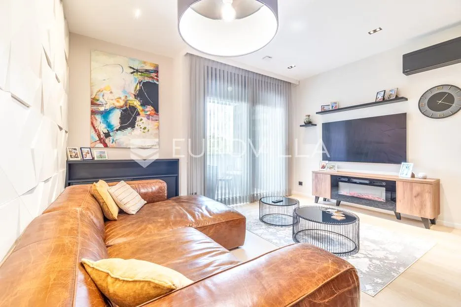 zagreb, štrigina ulica, dvosoban stan 58 m² garaža 18 m² - slika 2