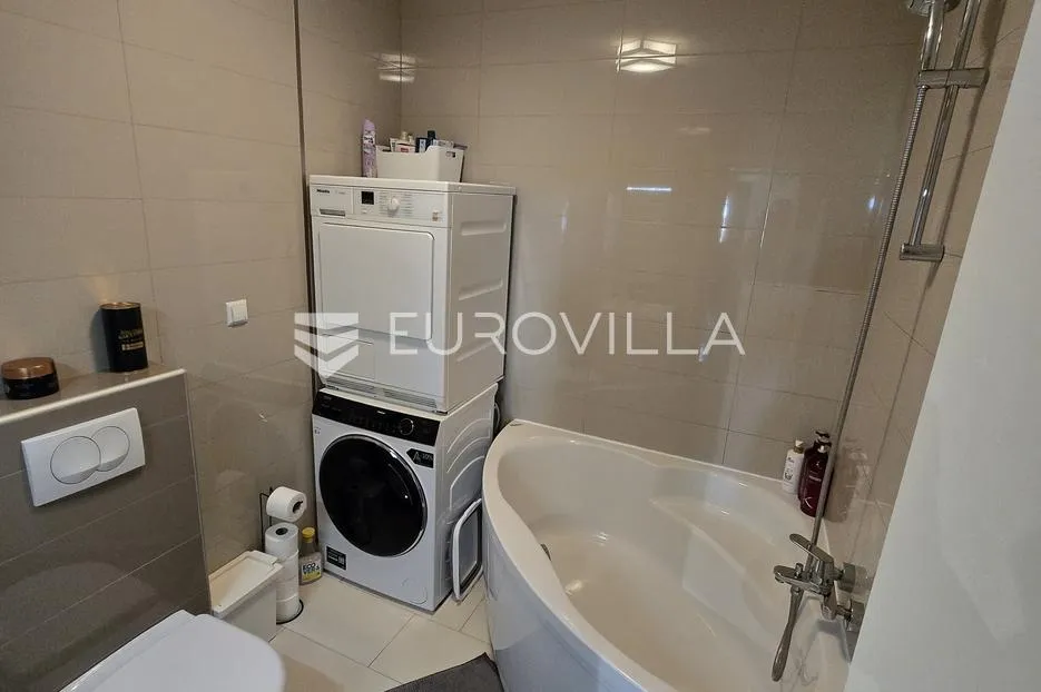 zagreb, maksimir, kvalitetan dvoetažni stan u mirnom okruženju 89 m² - slika 13