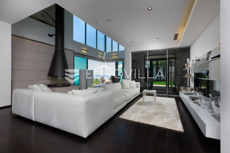 opatija, oprić, ekskluzivna vila 375 m² s panormaskim pogledom, bazenom i saunom - slika 14