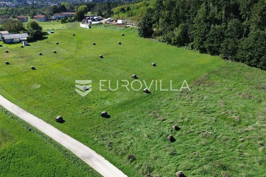 Pazin, Rijavac, jedinstveno građevinsko zemljište okruženo prirodom