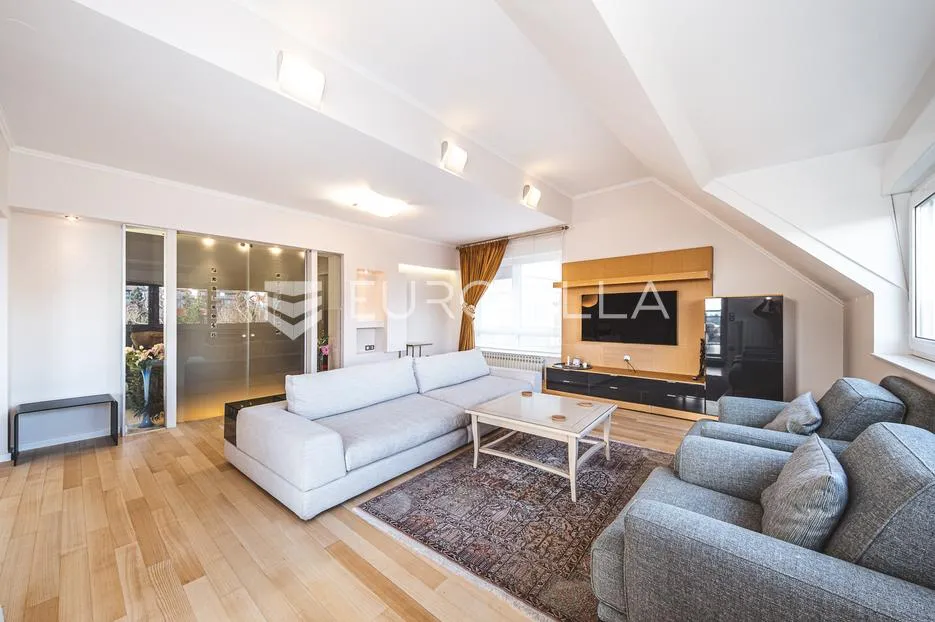 zagreb, zelenjak, prekrasan četverosoban dvoetažni stan, 120 m² - slika 3
