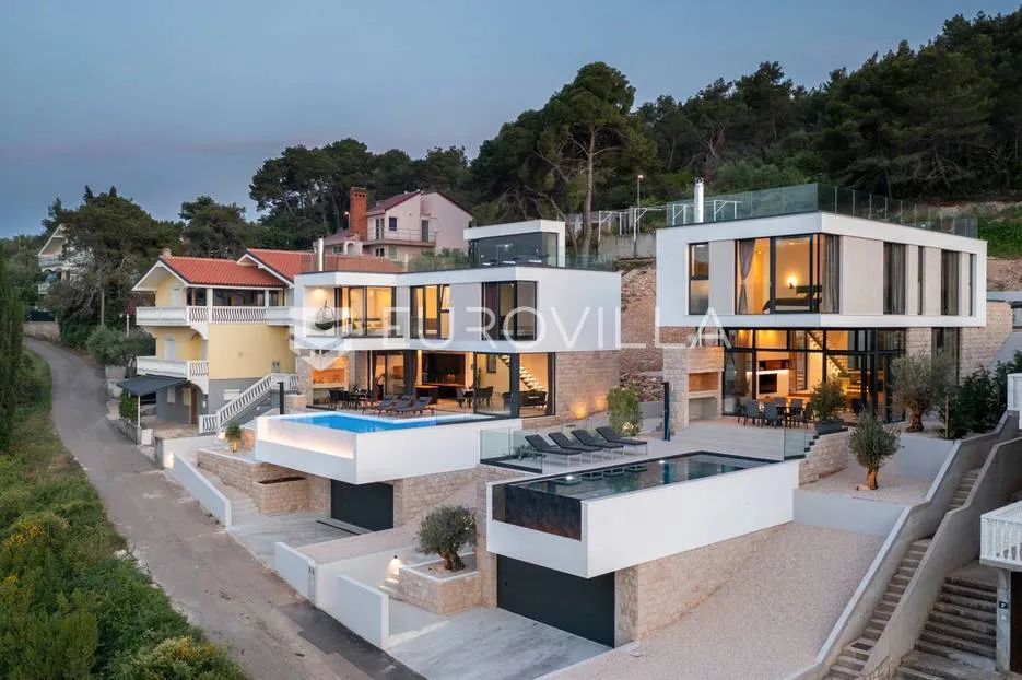 Zadarski arhipelag -otok, luksuzna moderna vila prvi red do mora, bazen i garaža - Preko