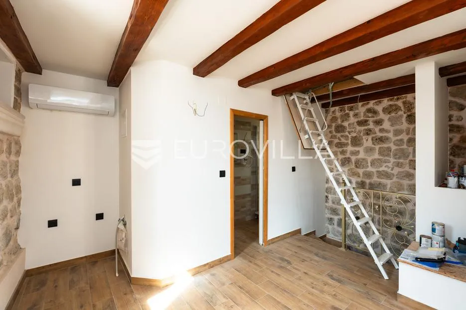 stari grad dubrovnik, renovirana kamena kuća - slika 3