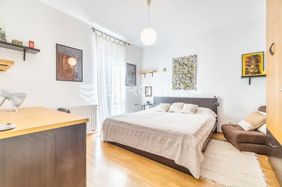zagreb, maksimir, moderno uređen dvosoban stan s garažom neto površine 74 m² - slika 2