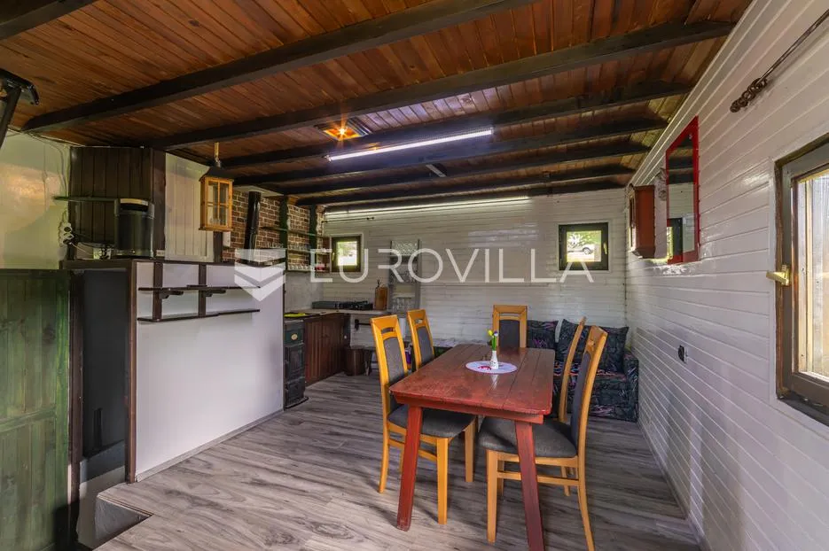 novi marof, grana vikendica sa dvorištem površine 820 m² - slika 7