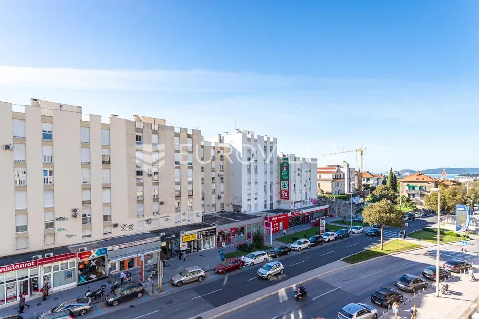 split, poljička cesta, trosoban stan na odličnoj lokaciji - slika 18