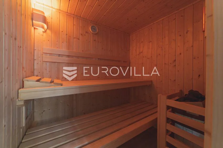 trogir, luksuzna vila s bazenom, nkp 368 m2 - slika 84