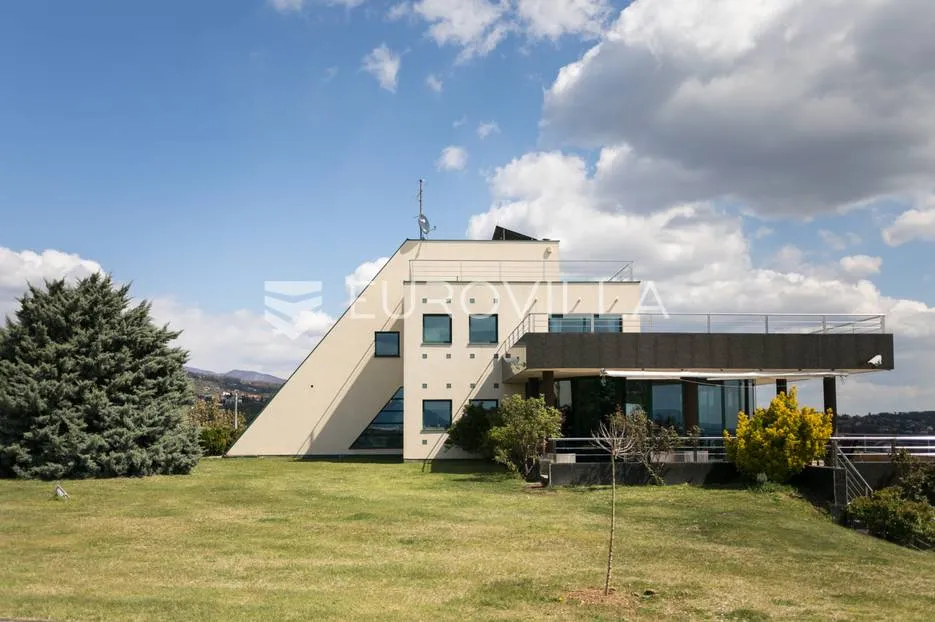 gajnice, jedinstvena vila sa panoramskim pogledom na zagreb - slika 39