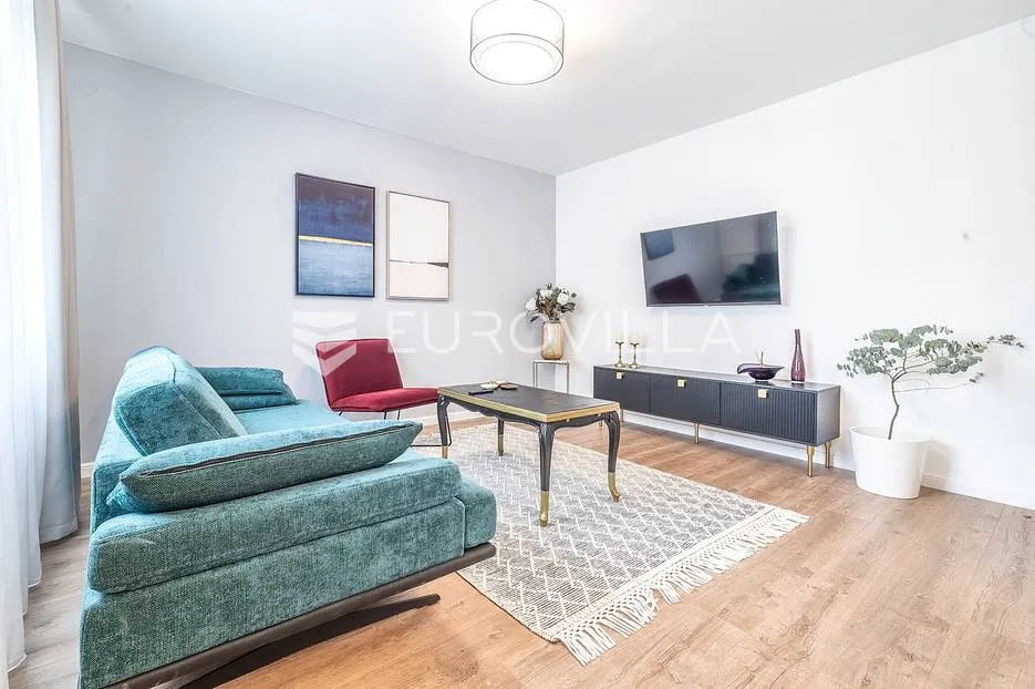 zagreb, medveščak moderan trosoban stan 75 m² - slika 3